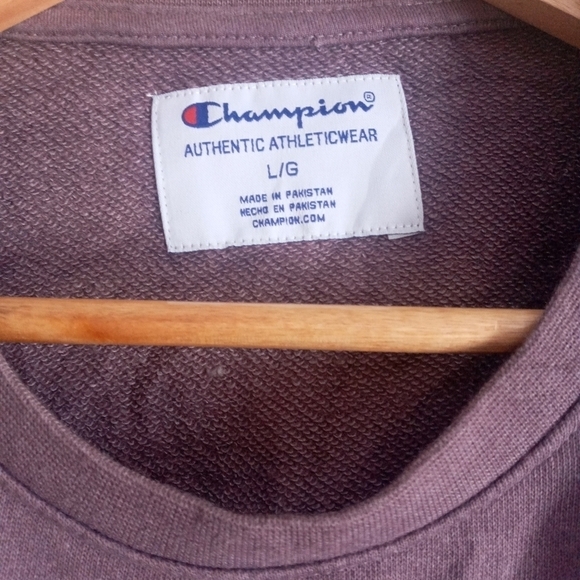 mauve champion monogram pullover cropped sweater - Picture 3 of 4